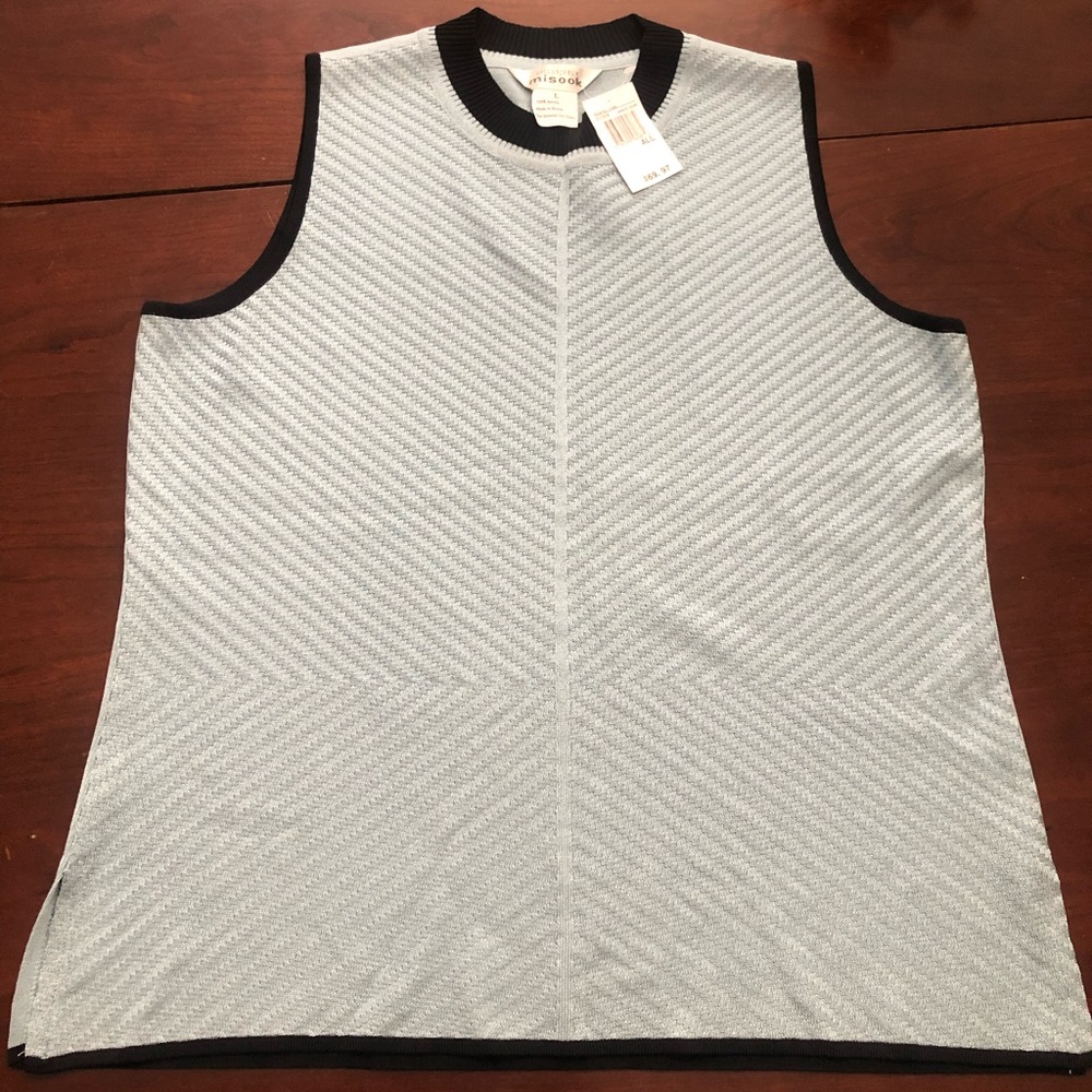 MISOOK sleeveless shirt